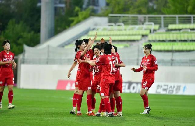 女足竞技状态神勇，挑战所有对手的简单介绍